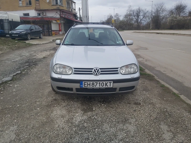 VW Golf, снимка 4 - Автомобили и джипове - 49544644