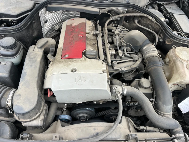 Mercedes-Benz CLK 200 KOMPRESSOR, снимка 7 - Автомобили и джипове - 51845716