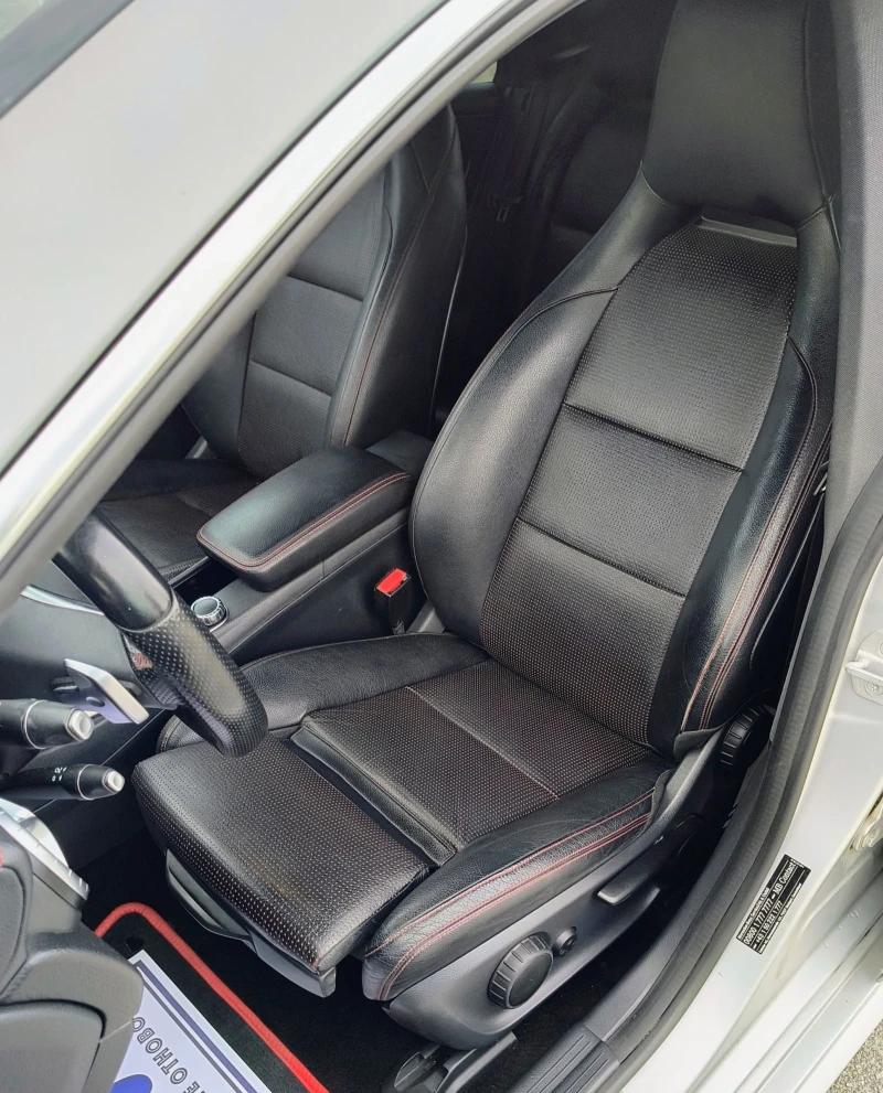 Mercedes-Benz CLA 220 AMG, 4MATIC, Designo Polar Silver Mat , снимка 10 - Автомобили и джипове - 51854231