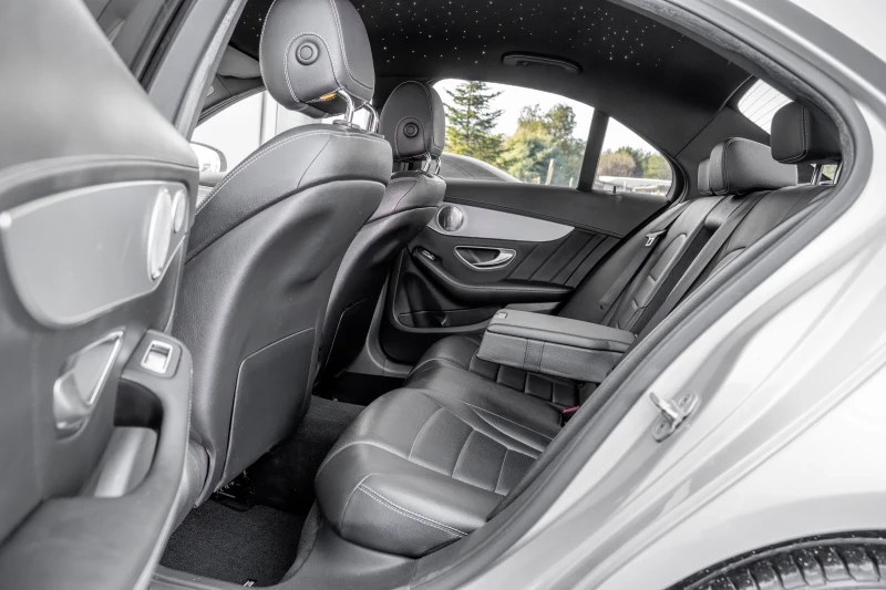 Mercedes-Benz C 220 Лизинг без доказване на доходи сервизна история, снимка 14 - Автомобили и джипове - 52845241