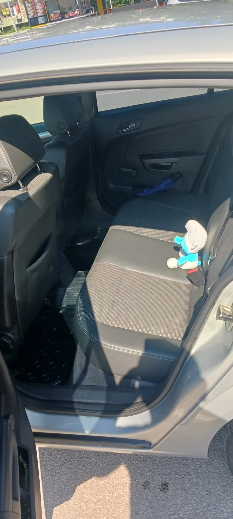 Opel Astra Opel Astra H  1.8 , снимка 8 - Автомобили и джипове - 52865664