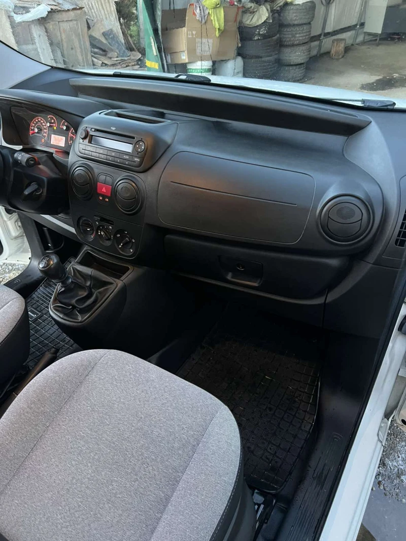 Fiat Fiorino 2017г 1, 4 бензин 80кс реални км, Евро 6В, снимка 11 - Автомобили и джипове - 53123868