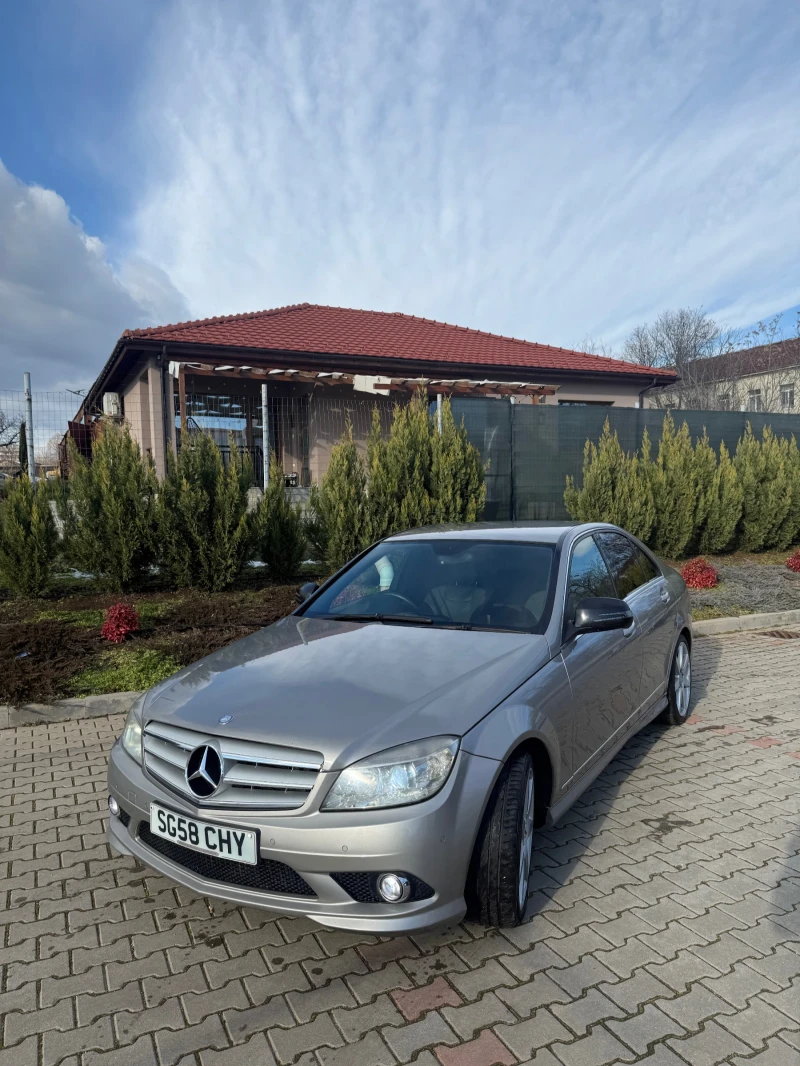 Mercedes-Benz C 220, снимка 2 - Автомобили и джипове - 53156419