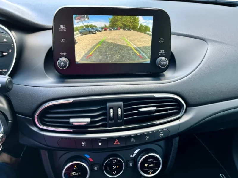 Fiat Tipo 16800км!, снимка 7 - Автомобили и джипове - 53418382