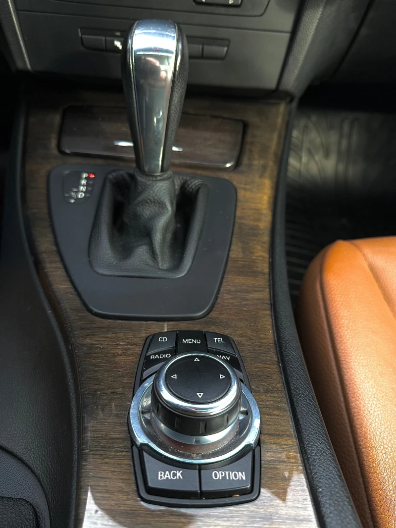 BMW 320 E92 LCI, снимка 14 - Автомобили и джипове - 53542576