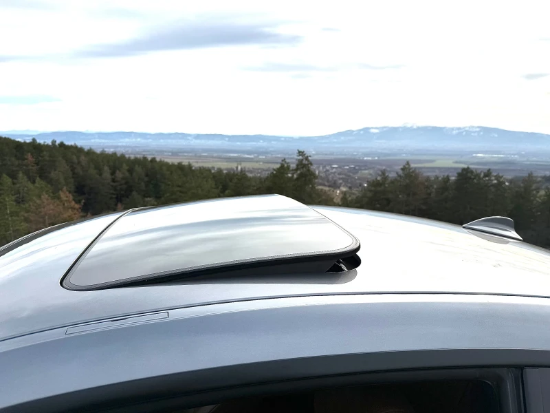 BMW 320 E92 LCI, снимка 5 - Автомобили и джипове - 53542576