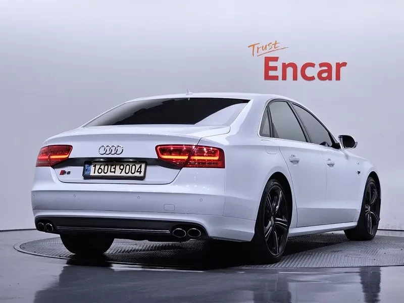 Audi S8 4.0 TFSI Quattro, снимка 2 - Автомобили и джипове - 55134052