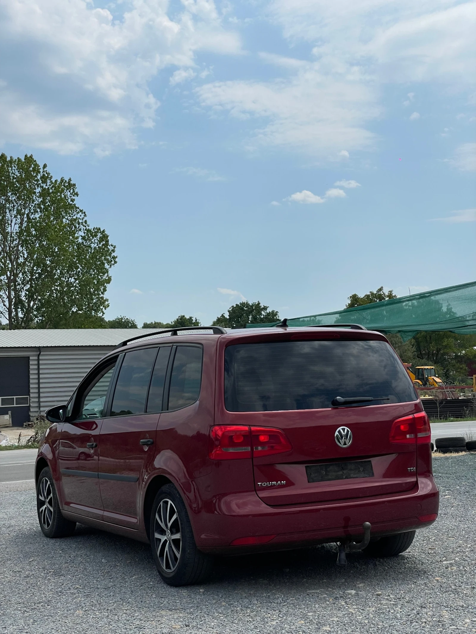 VW Touran 1.6 TDI LED - изображение 5