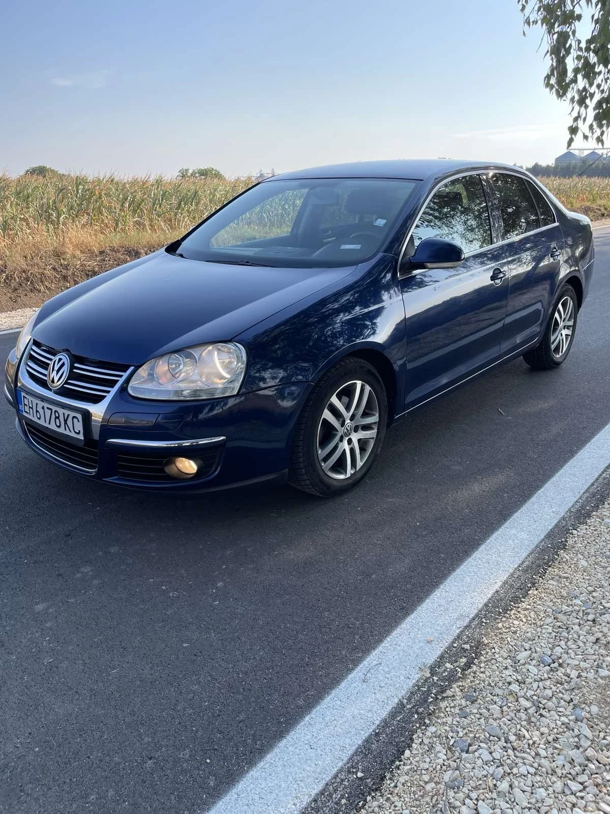 VW Jetta  - изображение 2