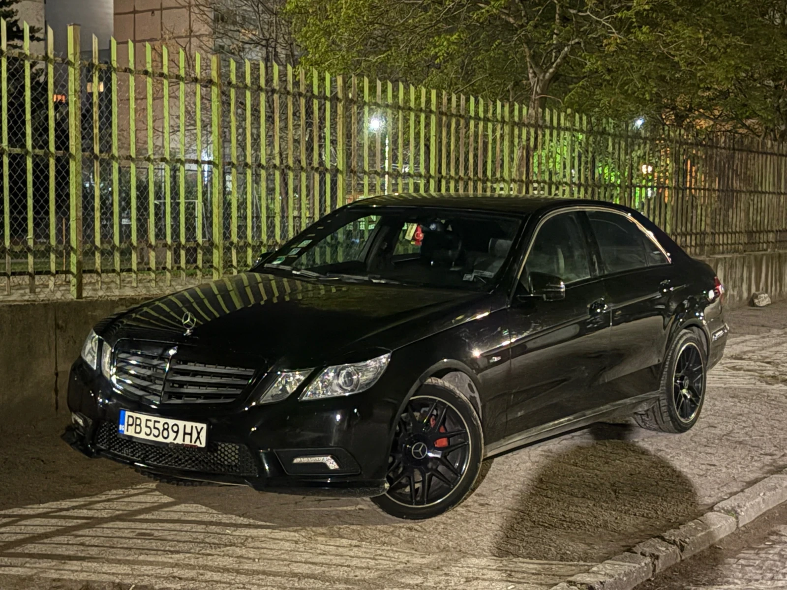 Mercedes-Benz E 220  - изображение 10