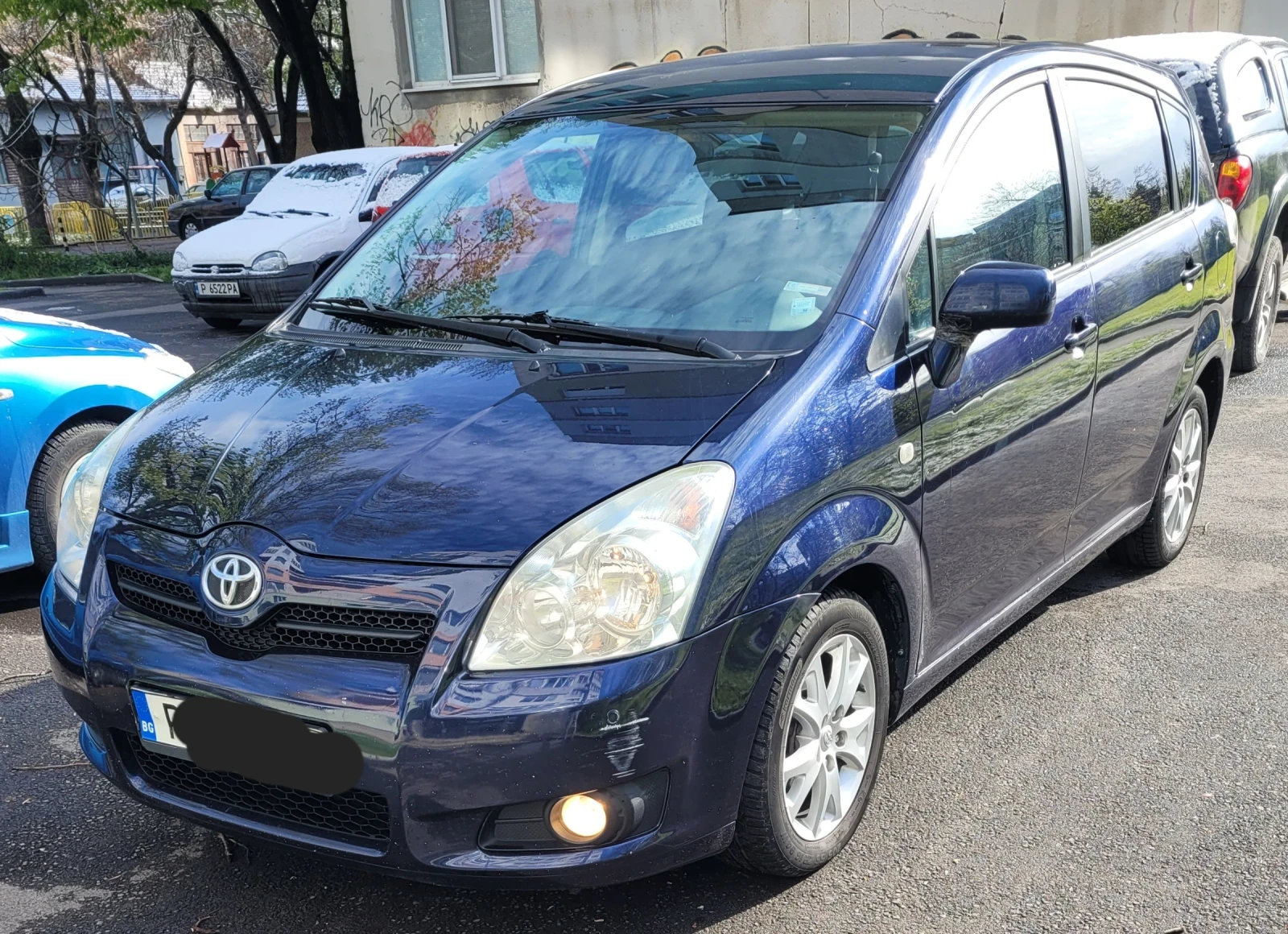 Toyota Corolla verso 1.8/Газ - изображение 2
