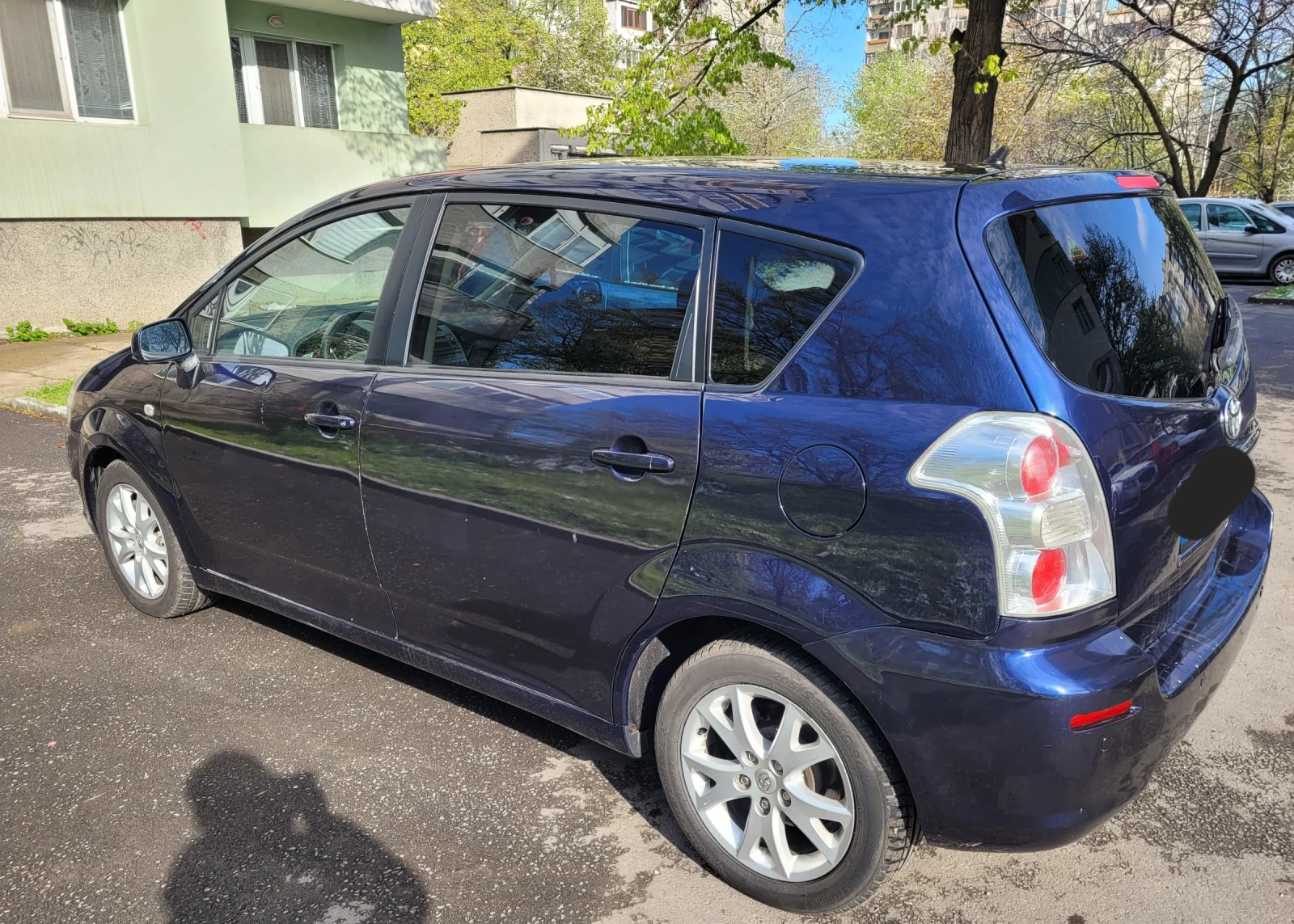 Toyota Corolla verso 1.8/Газ - изображение 5