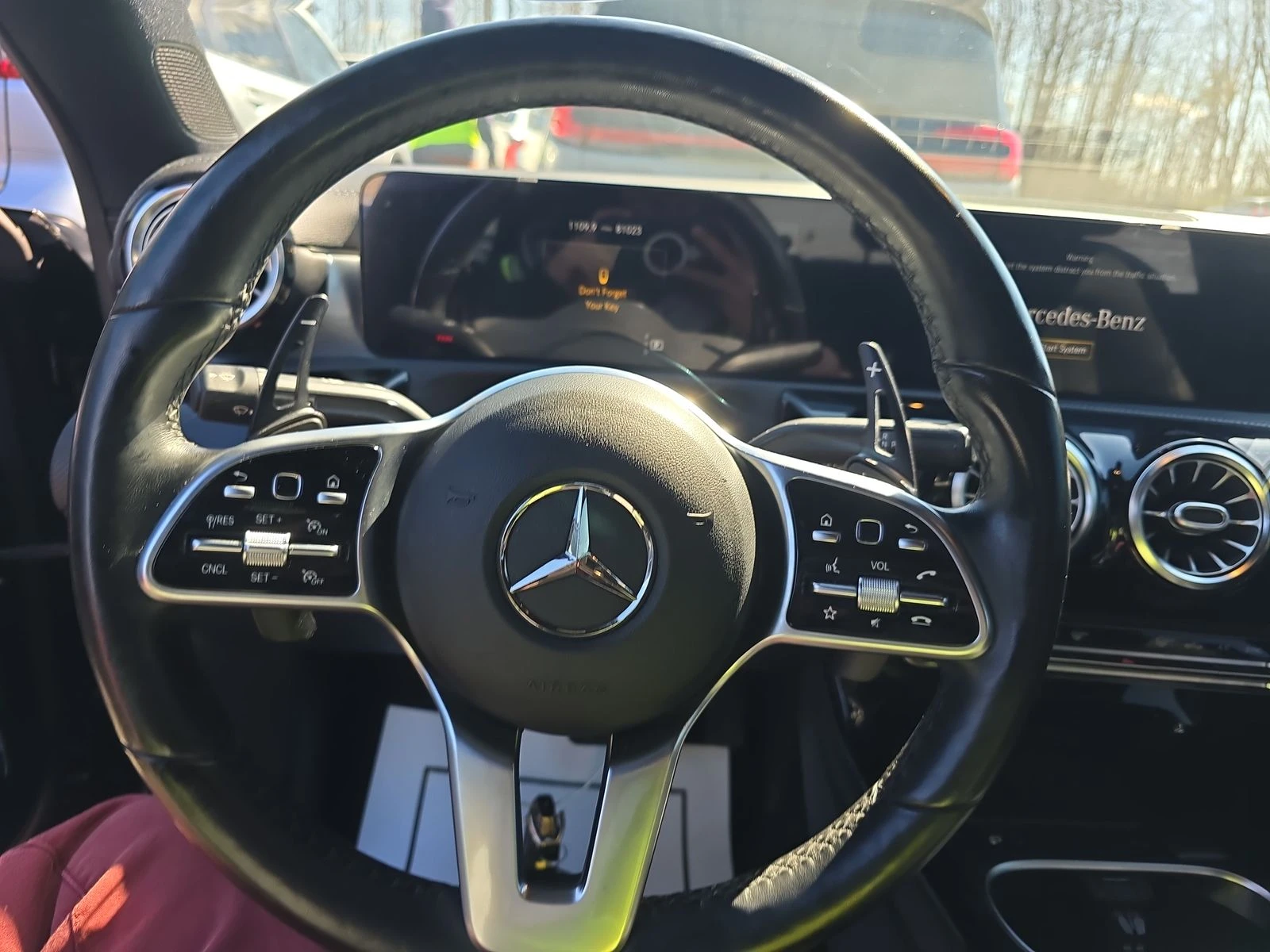 Mercedes-Benz CLA 250 4MATIC* DIGITAL* KEYLESS GO* PODGREV*  - изображение 9