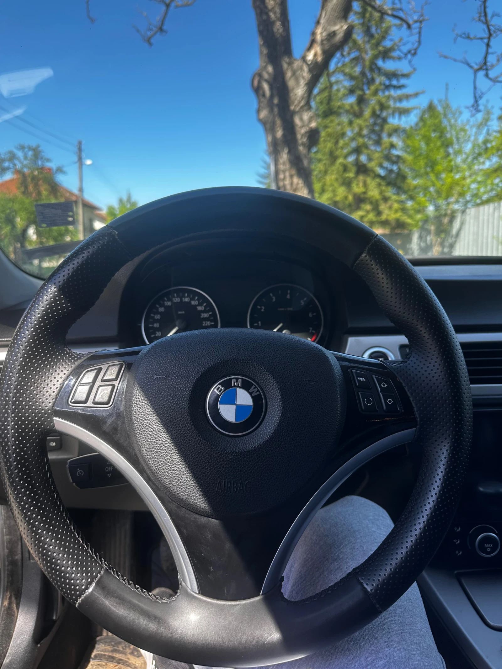 BMW 325 e90 XI - изображение 10