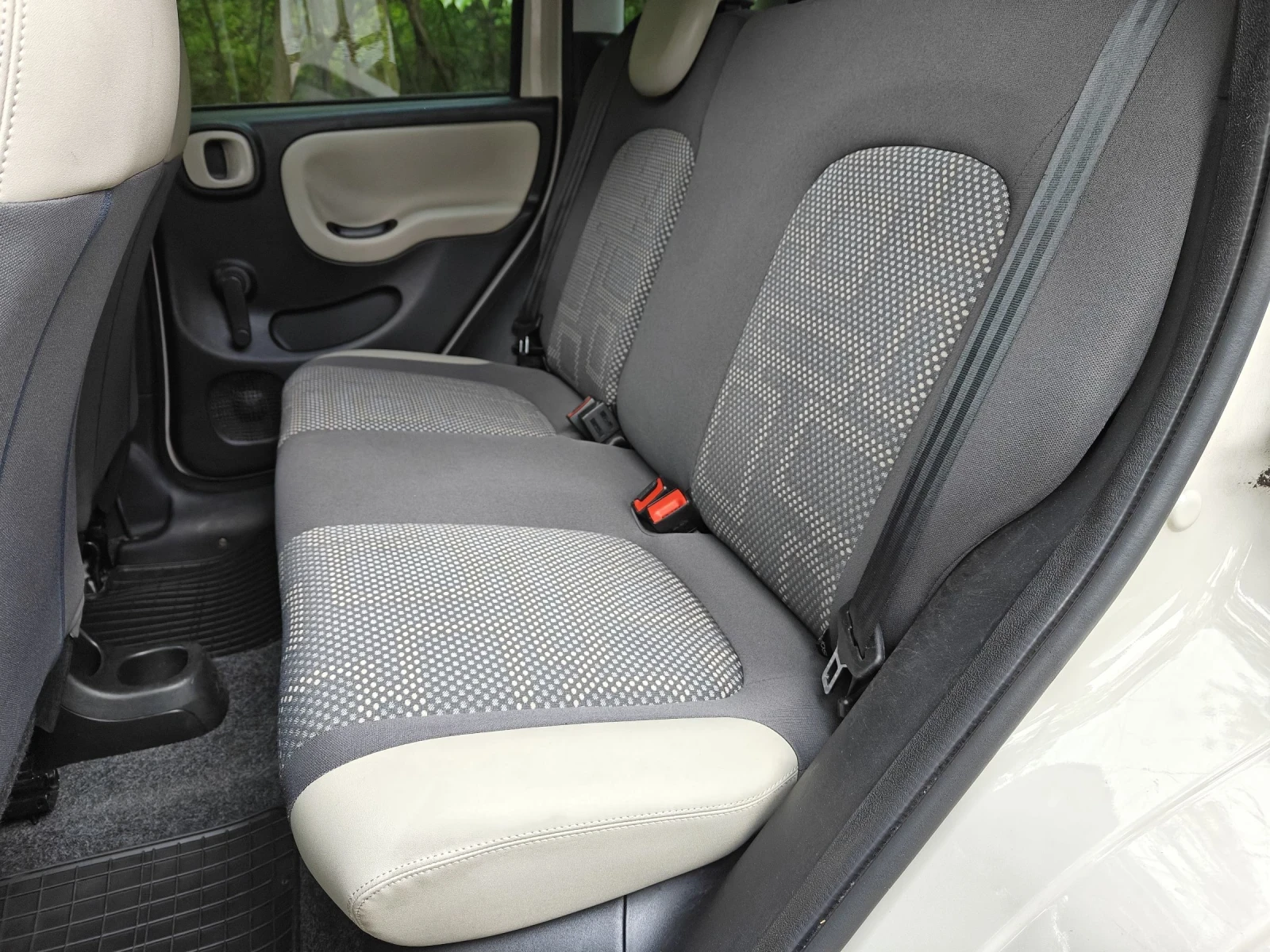 Fiat Panda 1.3  4х4 - изображение 9