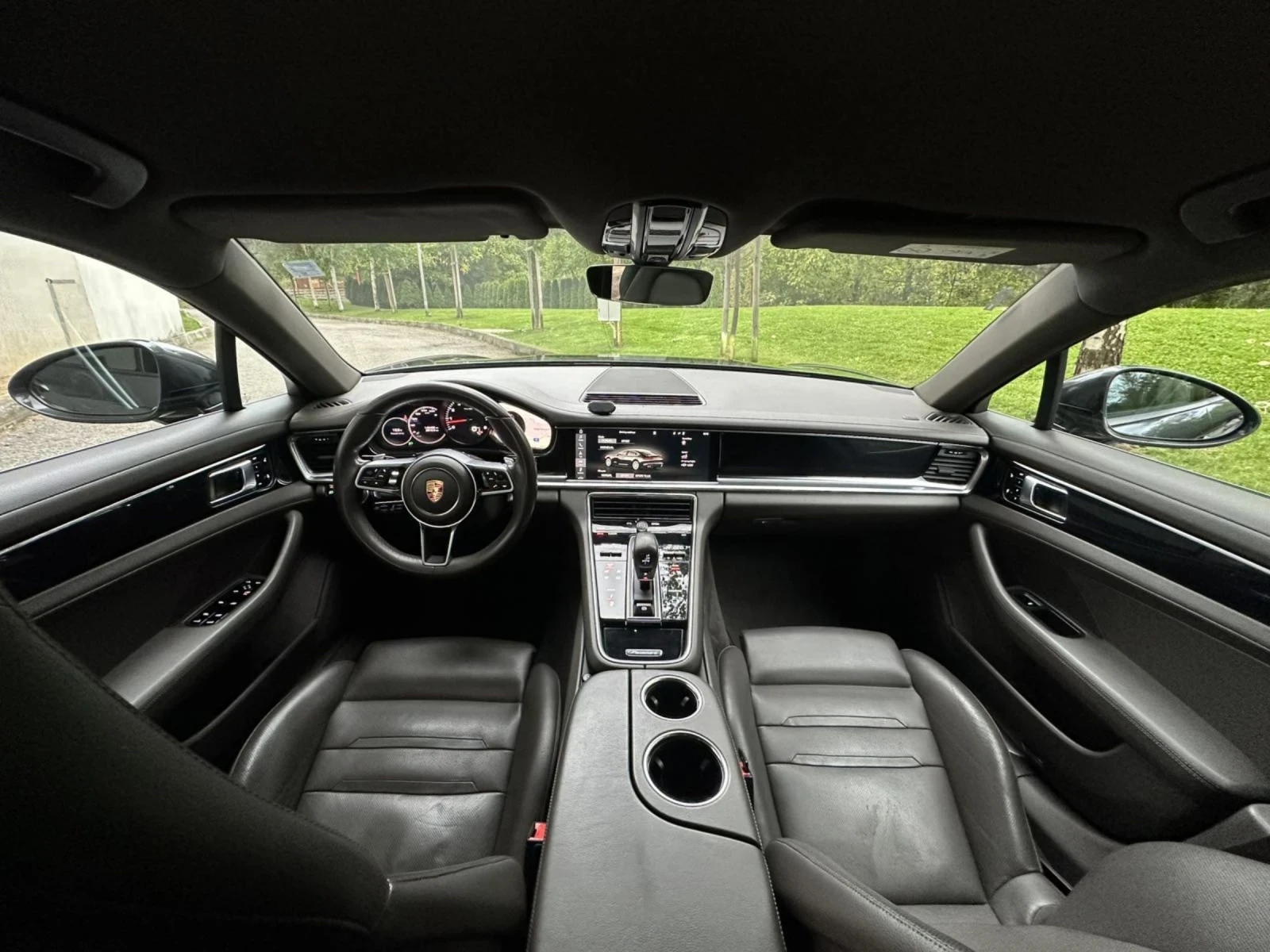 Porsche Panamera 4 / /   | Mobile.bg   12