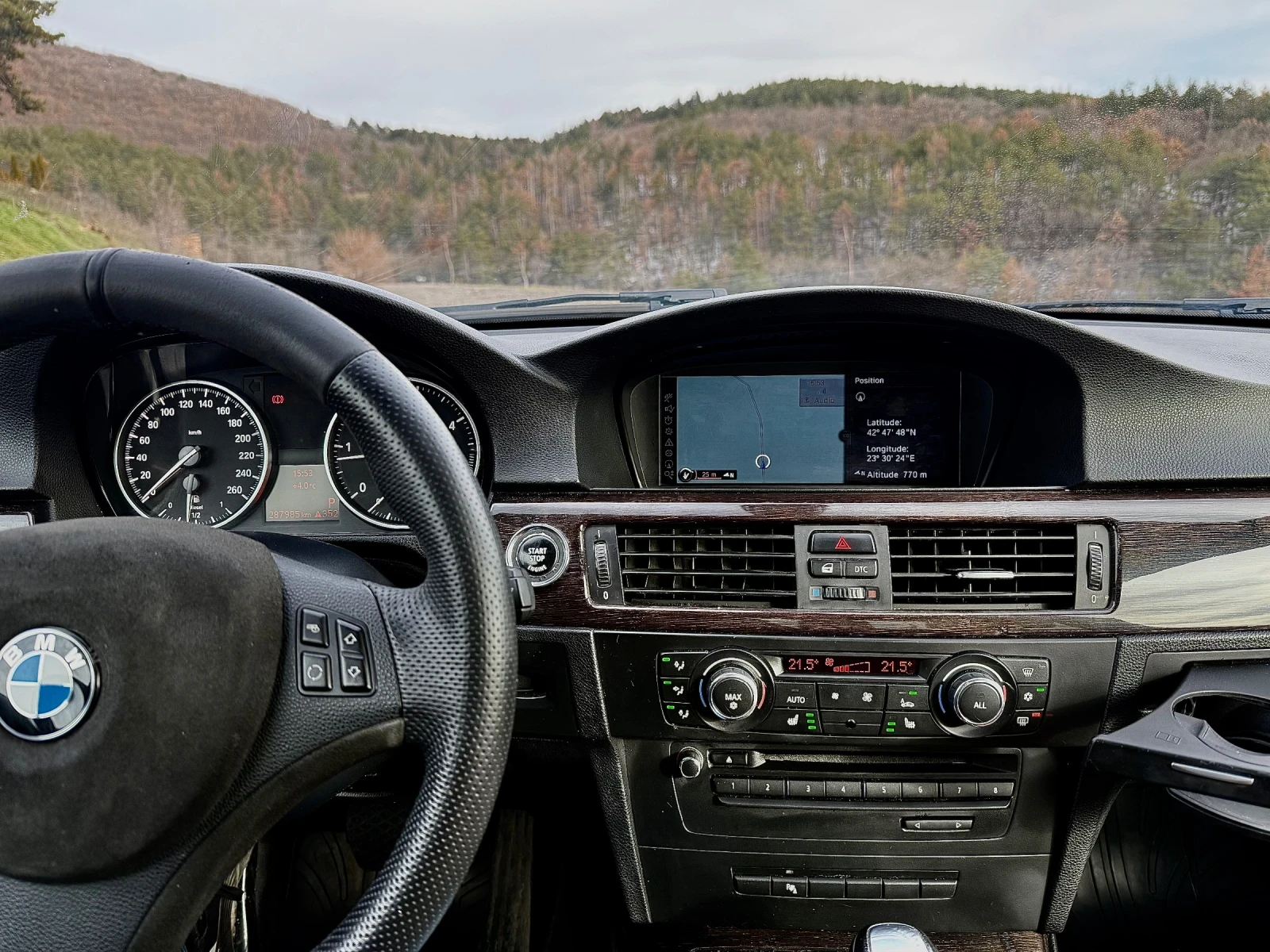 BMW 320 E92 LCI - изображение 8