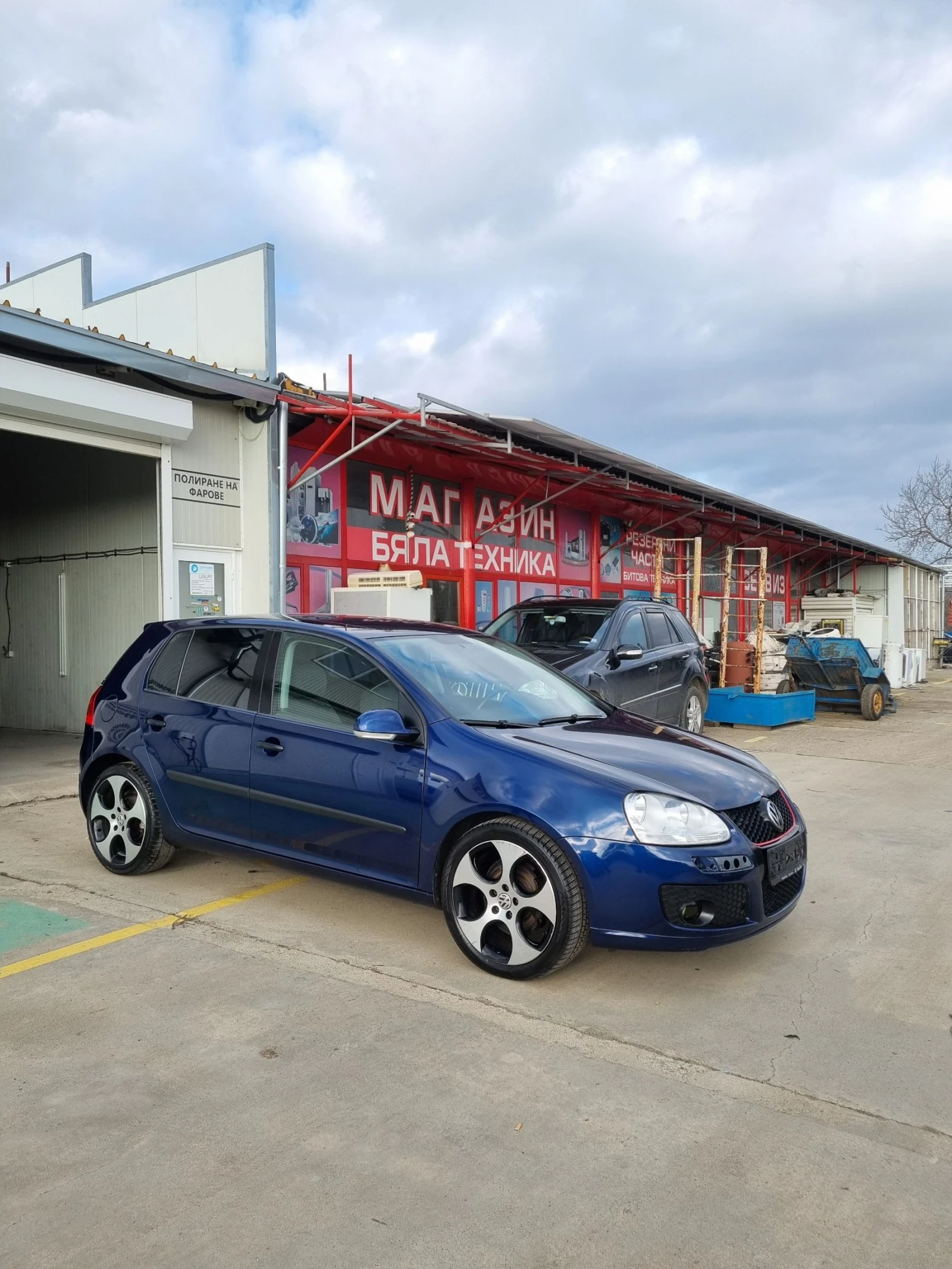 VW Golf 1.9tdi 105к.с GTI пакет