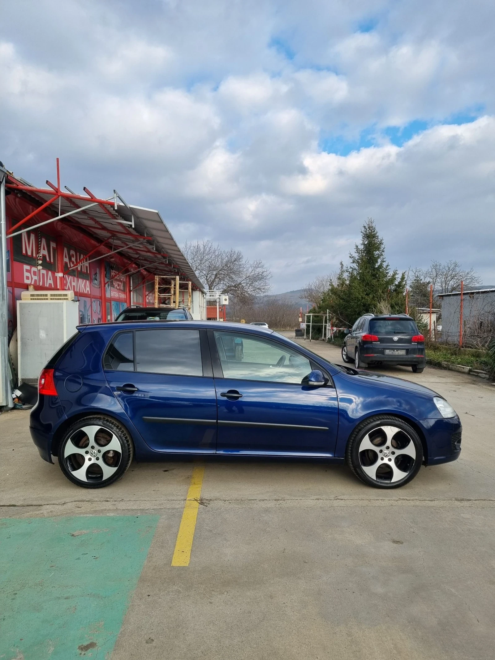 VW Golf 1.9tdi 105к.с GTI пакет - изображение 4