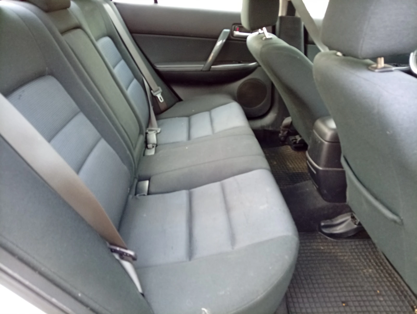 Mazda 6 2.0DITD * FACELIFT * 6SPEEDS * КЛИМАТРОНИК , снимка 12 - Автомобили и джипове - 53716898