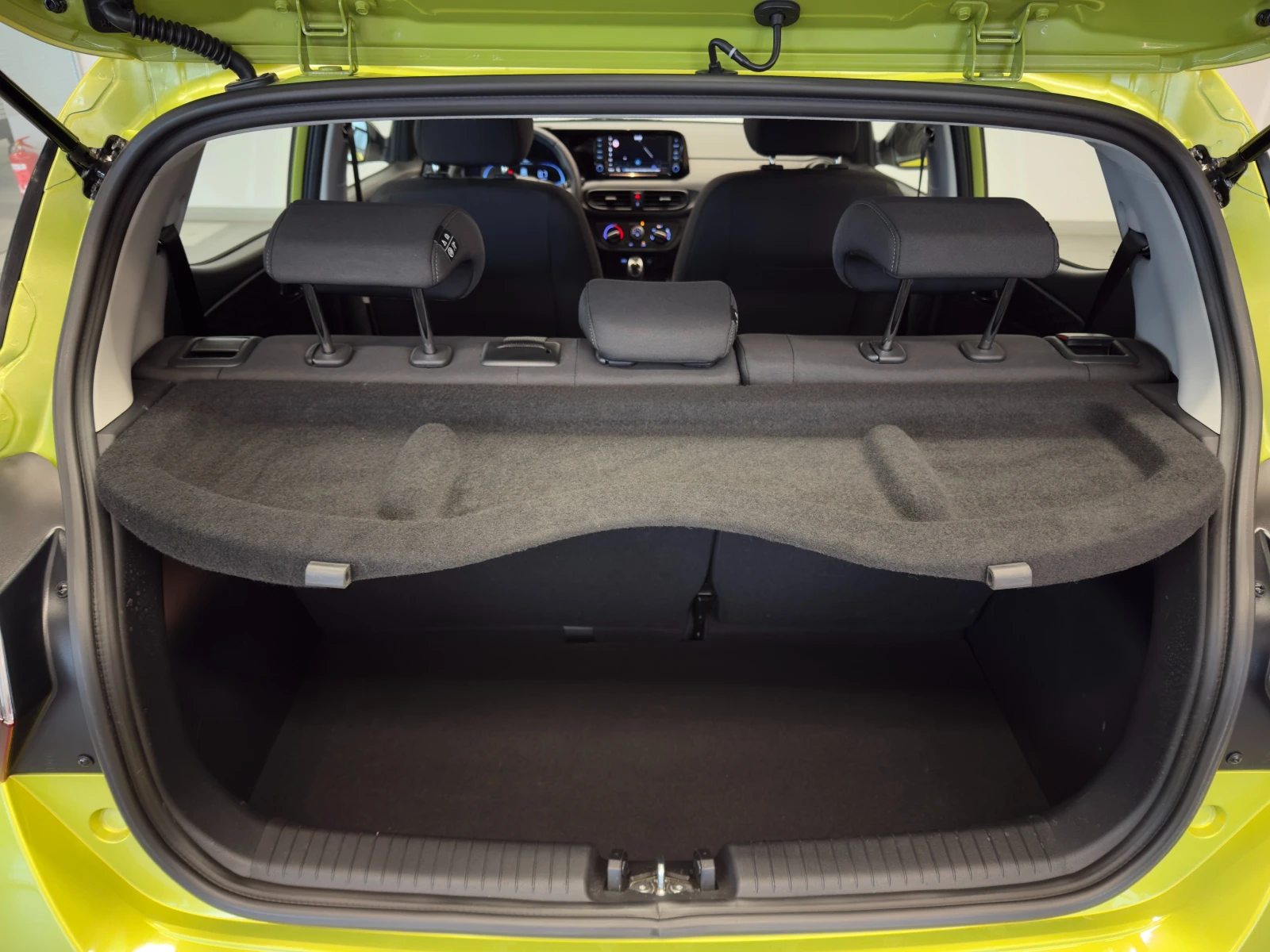 Hyundai I10 COMFORT, снимка 16 - Автомобили и джипове - 53976761