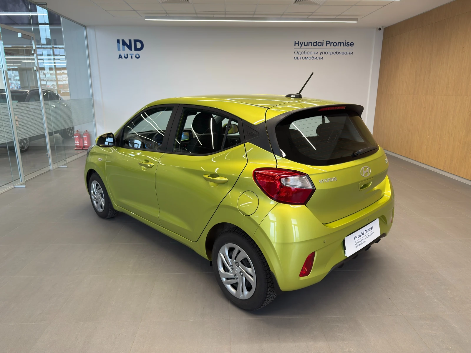 Hyundai I10 COMFORT, снимка 3 - Автомобили и джипове - 53976761