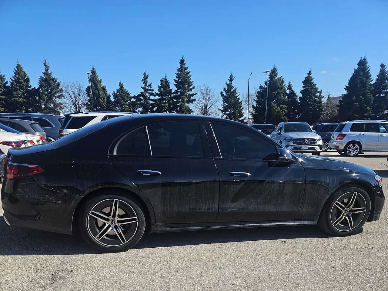 Mercedes-Benz E 350 4MATIC * ГЛАВНО ПРЕДСТАВИТЕЛСТВО НА MERCEDES * , снимка 4 - Автомобили и джипове - 54134513