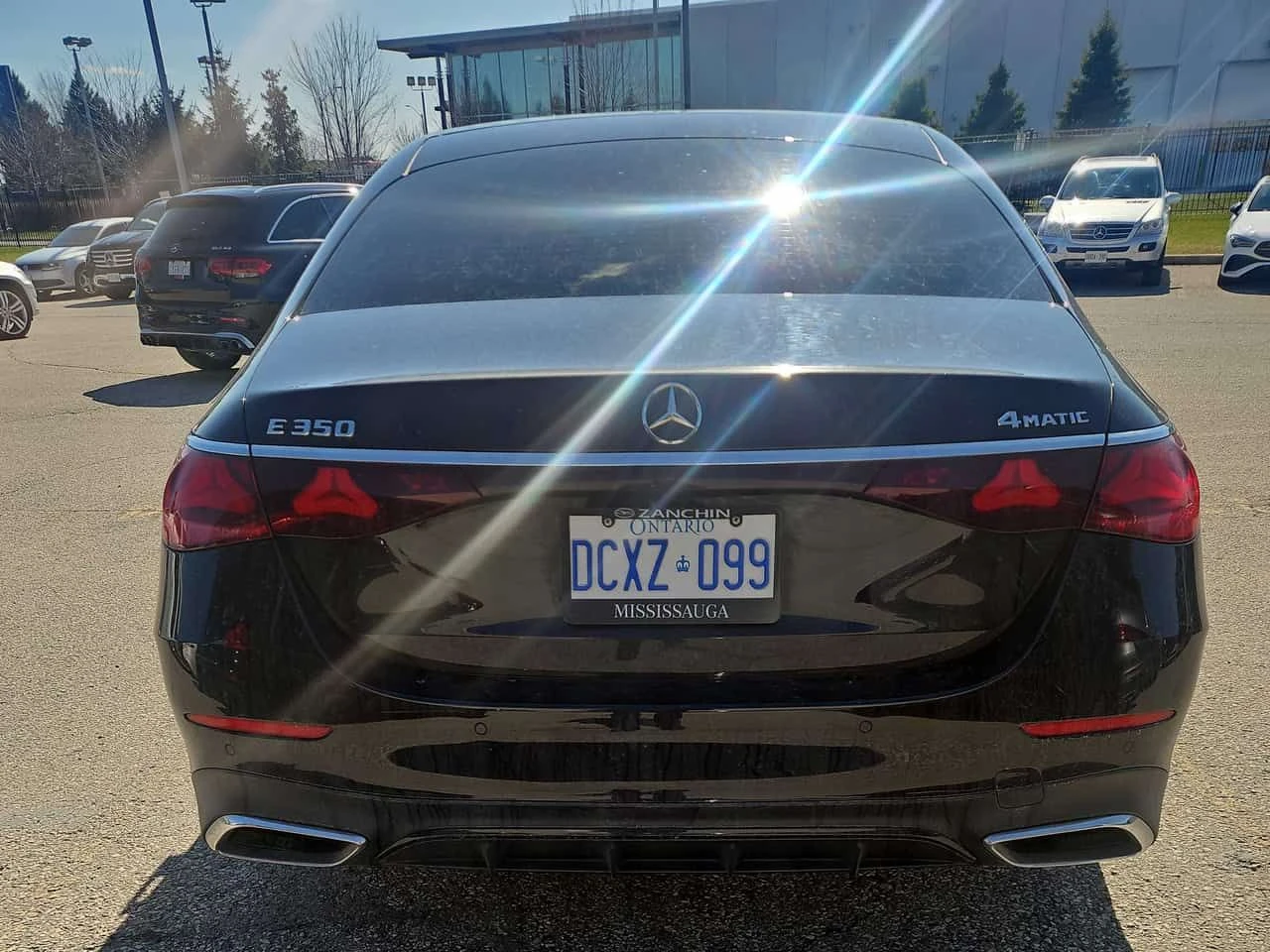 Mercedes-Benz E 350 4MATIC * ГЛАВНО ПРЕДСТАВИТЕЛСТВО НА MERCEDES * , снимка 5 - Автомобили и джипове - 54134513