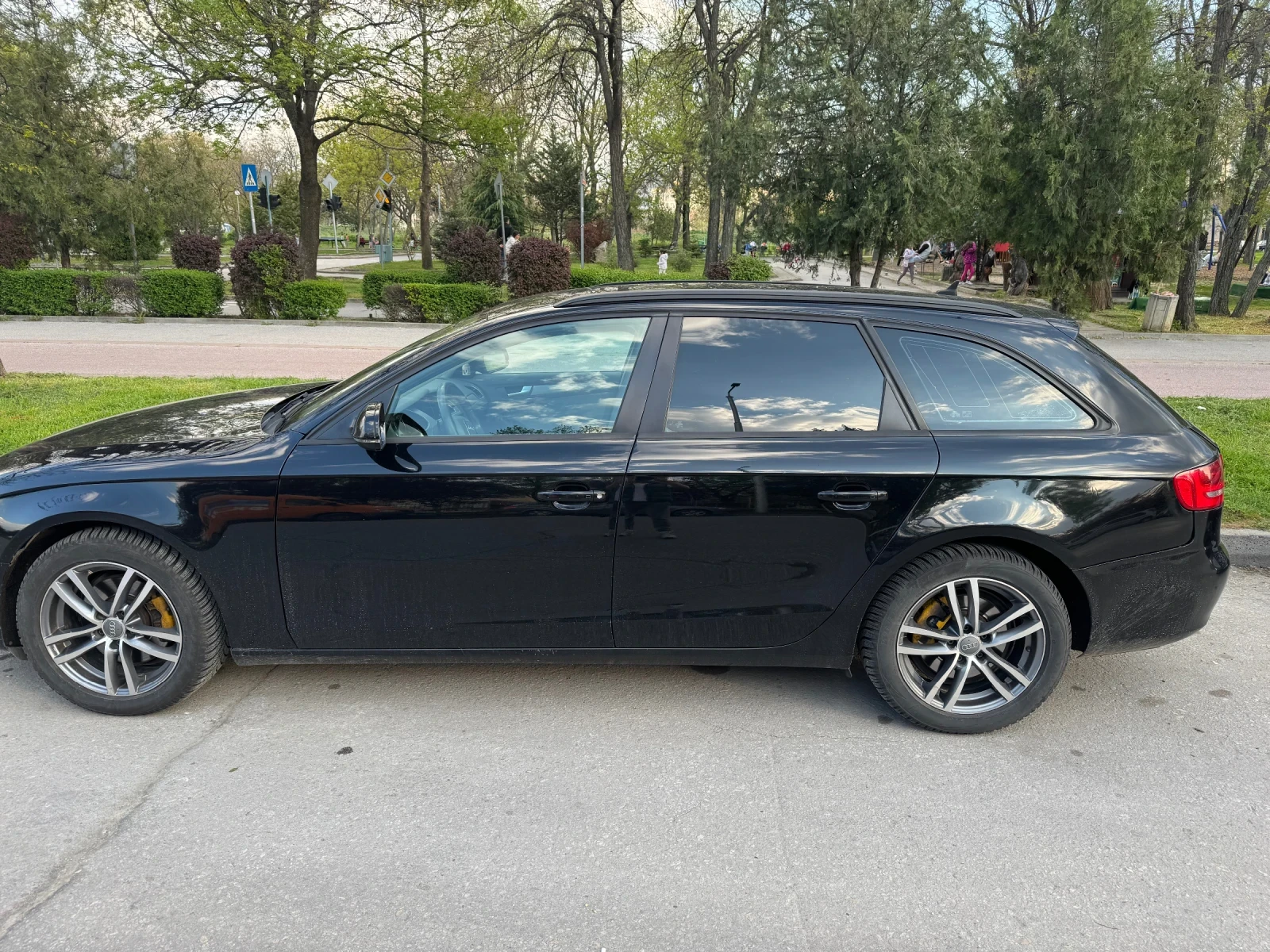 Audi A4 2.0 TDI, снимка 2 - Автомобили и джипове - 54238802