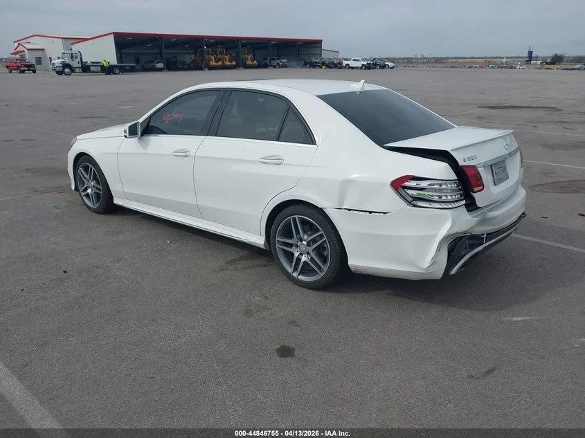 Mercedes-Benz E 350 3.5l 4Matic, снимка 3 - Автомобили и джипове - 54354396