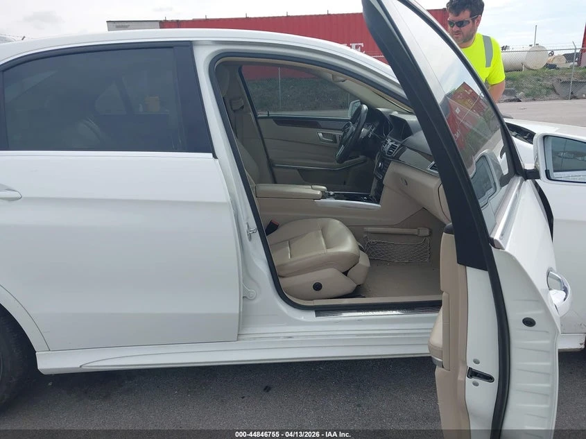 Mercedes-Benz E 350 3.5l 4Matic, снимка 5 - Автомобили и джипове - 54354396