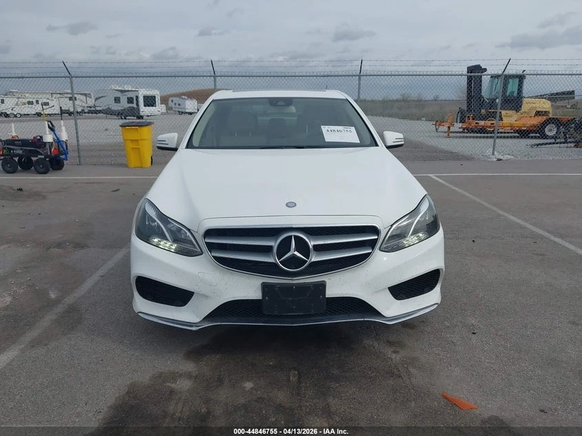 Mercedes-Benz E 350 3.5l 4Matic, снимка 12 - Автомобили и джипове - 54354396