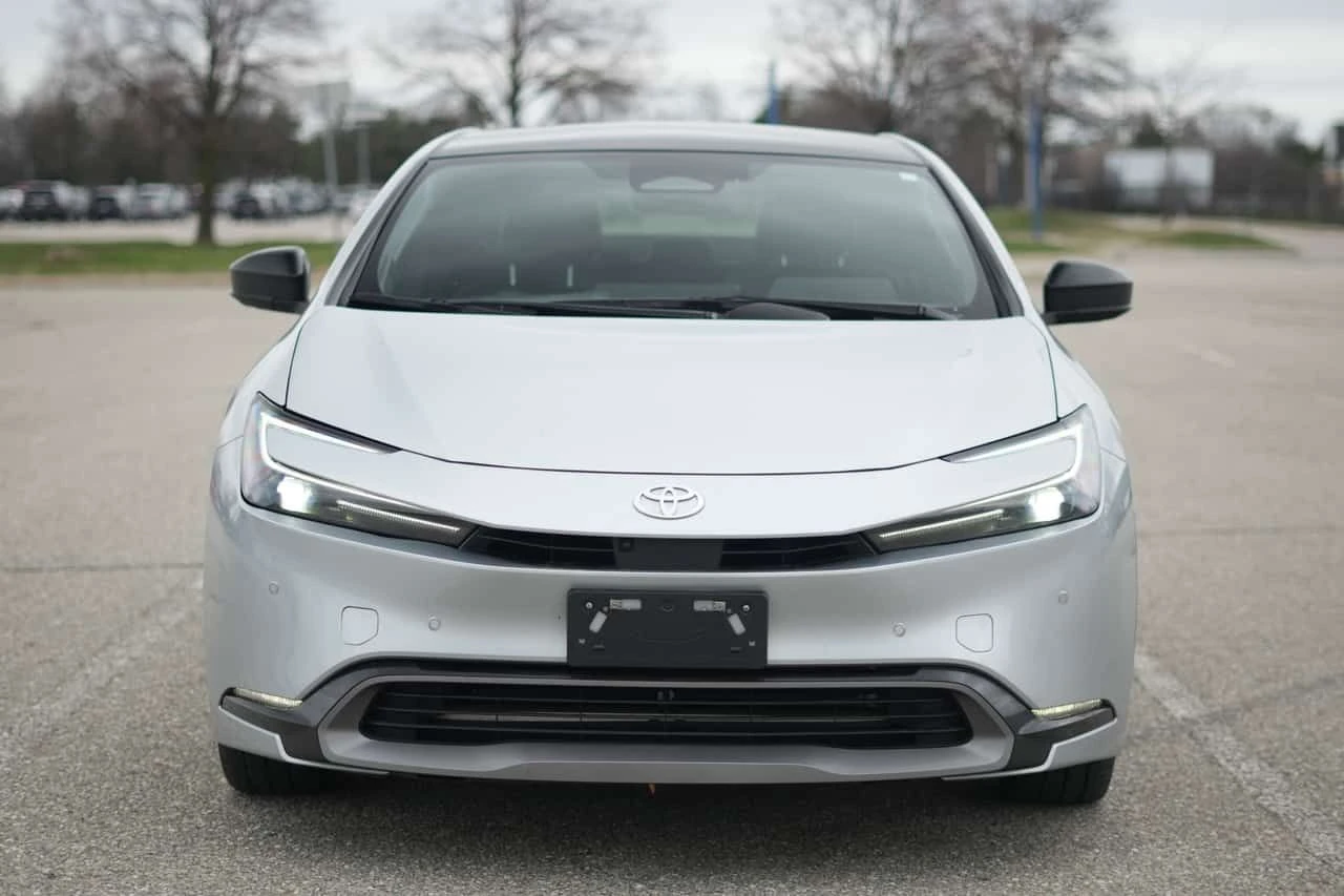 Toyota Prius * AWD e * CARFAX * 2 ����� * KEYLESS * ������� | Mobile.bg � ����������� 6