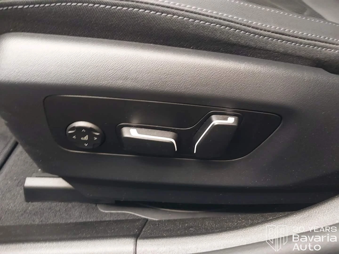 BMW 520 i M Sport PRO Steptronic, снимка 12 - Автомобили и джипове - 54716864