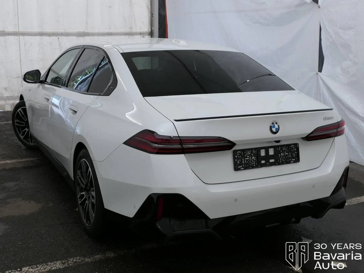BMW 520 i M Sport PRO Steptronic, снимка 3 - Автомобили и джипове - 54716864