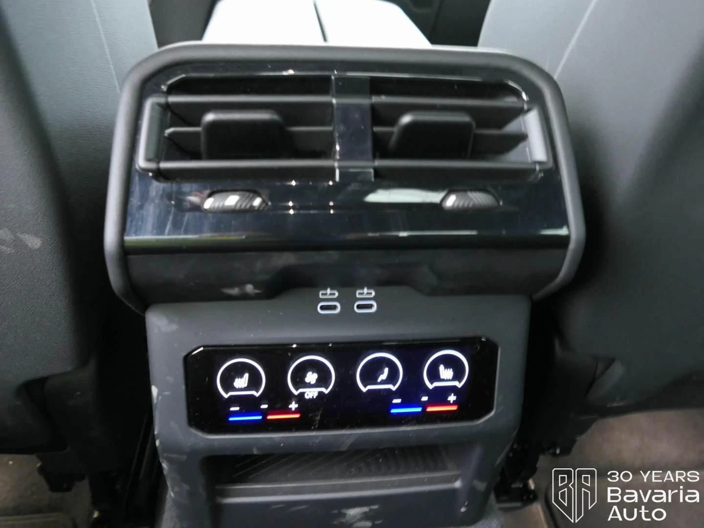 BMW 520 i M Sport PRO Steptronic, снимка 14 - Автомобили и джипове - 54716864
