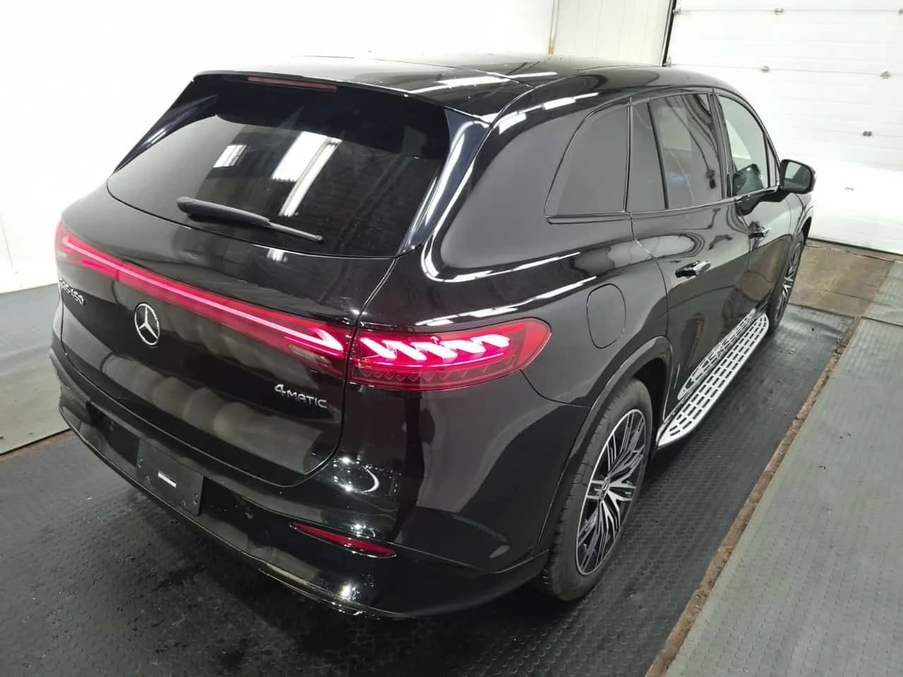 Mercedes-Benz EQS * 450 * ГЛАВНО ПРЕДСТАВИТЕЛСТВО НА MERCEDES* , снимка 3 - Автомобили и джипове - 54763844