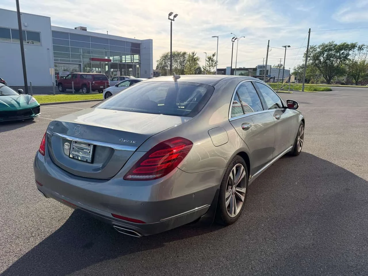 Mercedes-Benz S 550 | DISTRONIC | ОБДУХВАНЕ | BURMESTER | CARFAX | , снимка 10 - Автомобили и джипове - 54878040