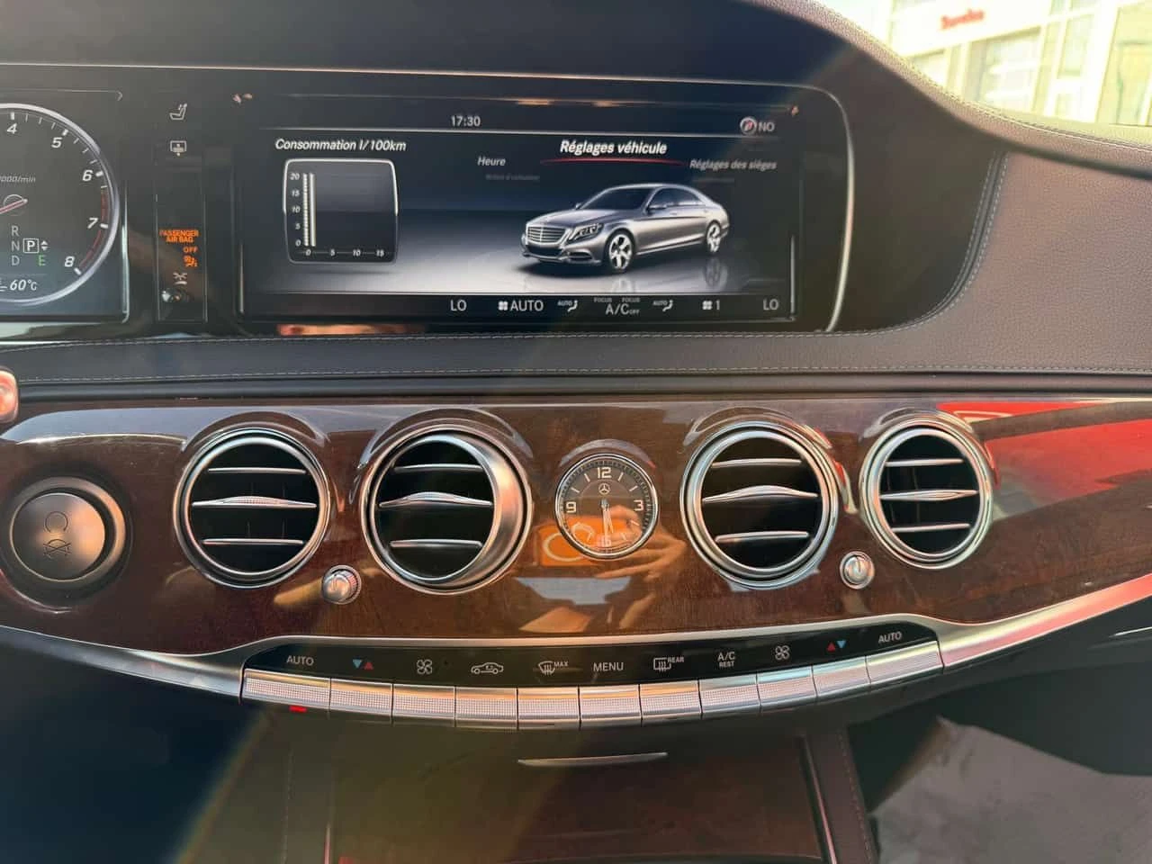 Mercedes-Benz S 550 | DISTRONIC | ОБДУХВАНЕ | BURMESTER | CARFAX | , снимка 14 - Автомобили и джипове - 54878040