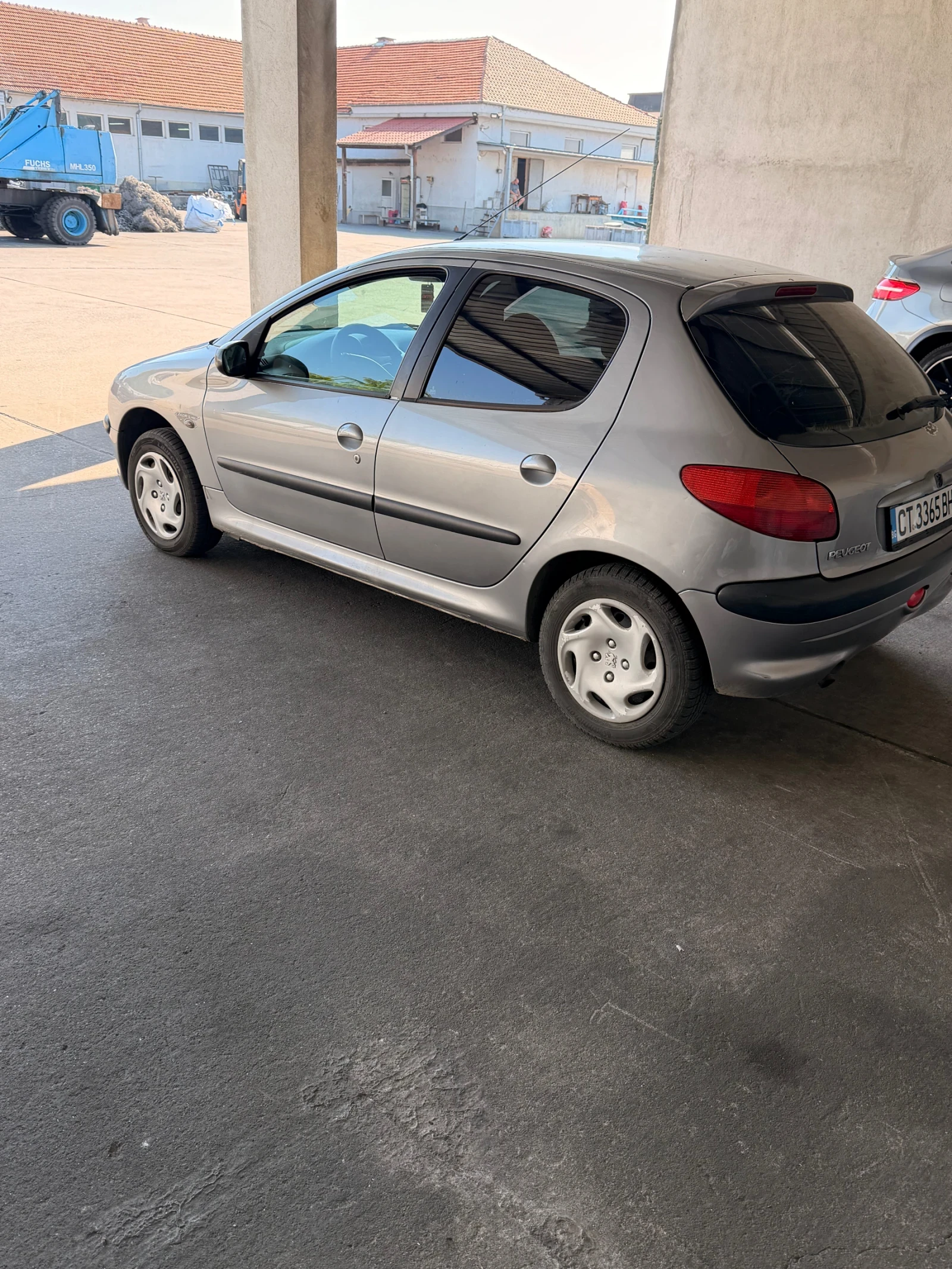 Peugeot 206 1.4 HDI, снимка 3 - Автомобили и джипове - 55096371