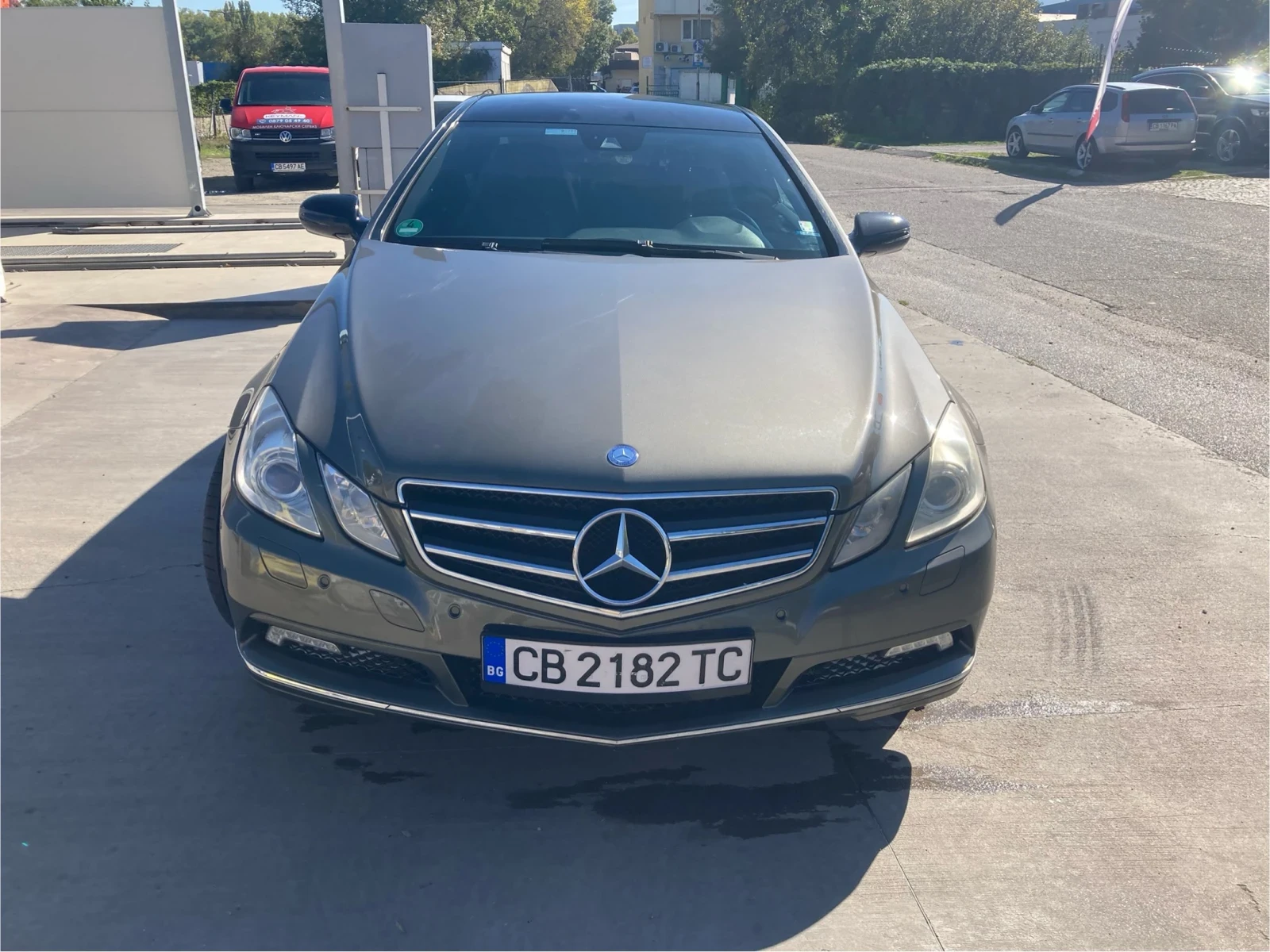 Mercedes-Benz E 350 Coupe, снимка 3 - Автомобили и джипове - 55650663