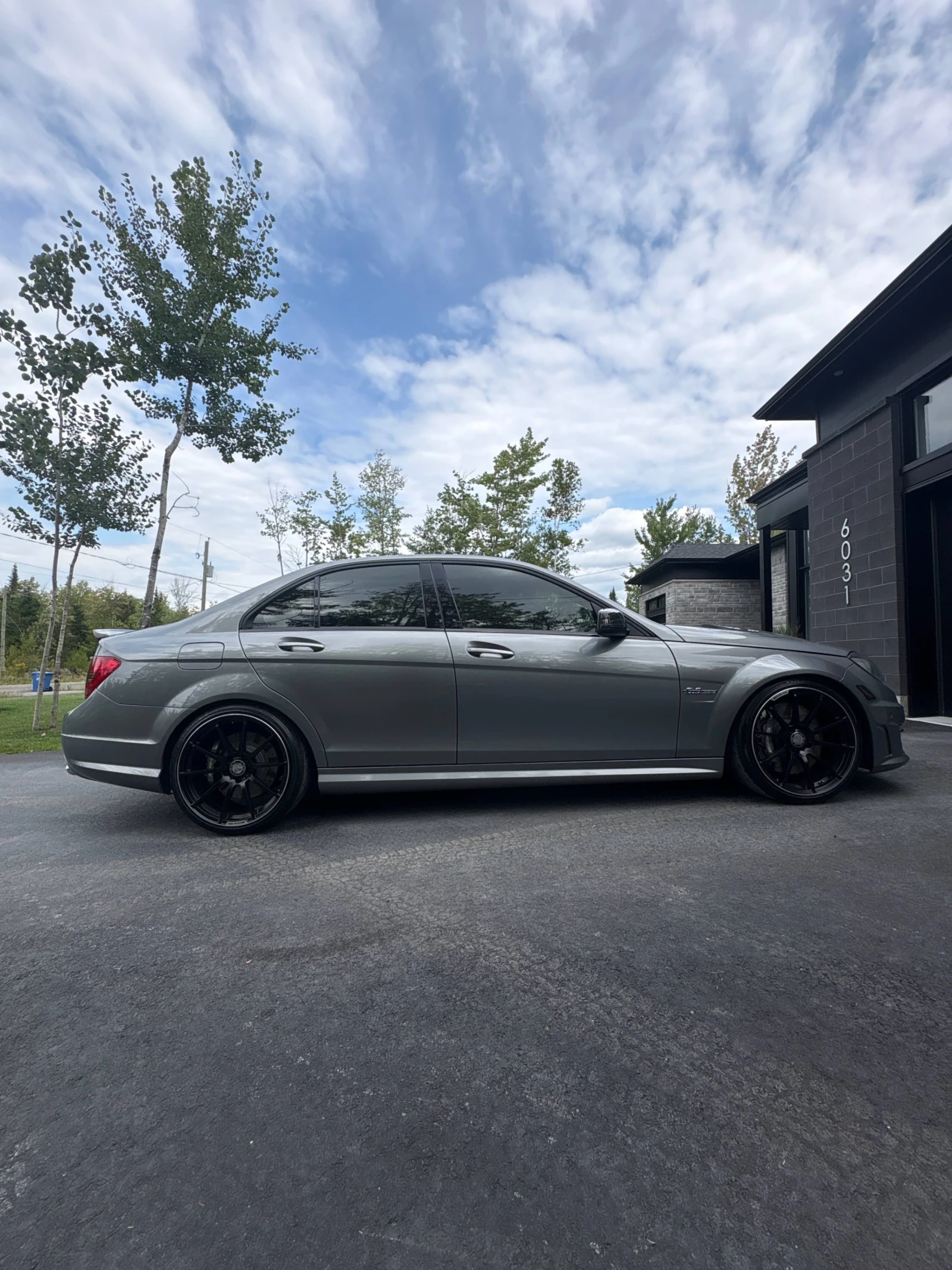 Mercedes-Benz C 63 AMG * CARFAX * ОПЦИЯ ЗА ФИНАНСИРАНЕ , снимка 14 - Автомобили и джипове - 55837855