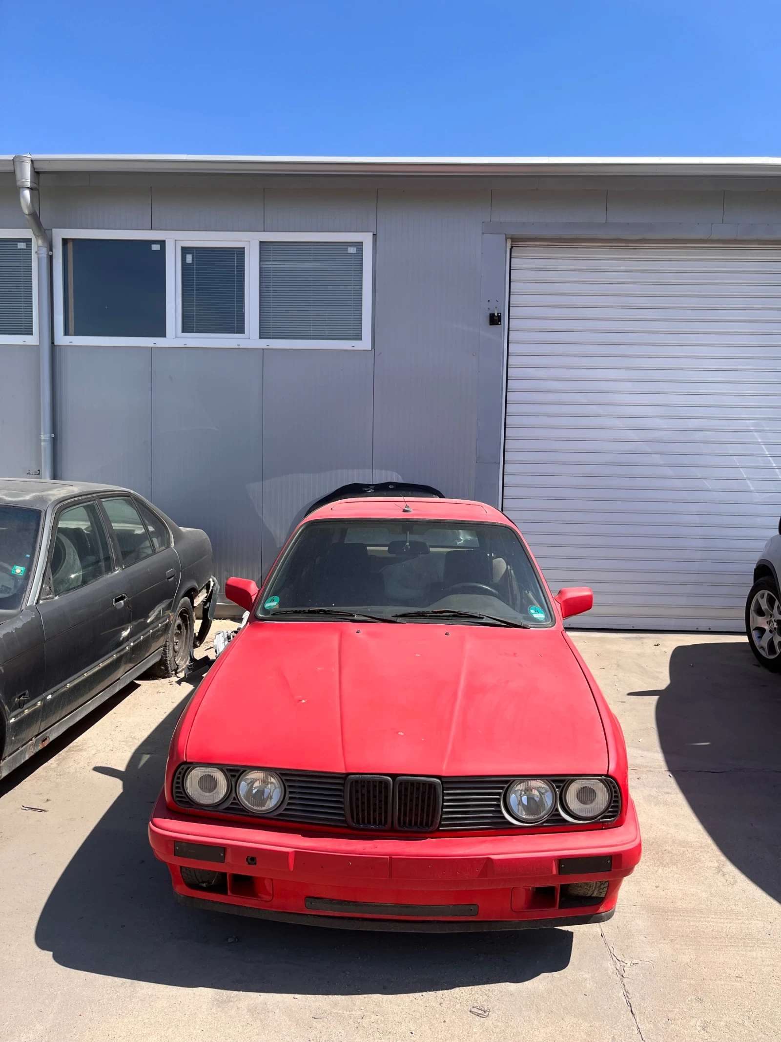 BMW 318 i touring, снимка 2 - Автомобили и джипове - 55937800