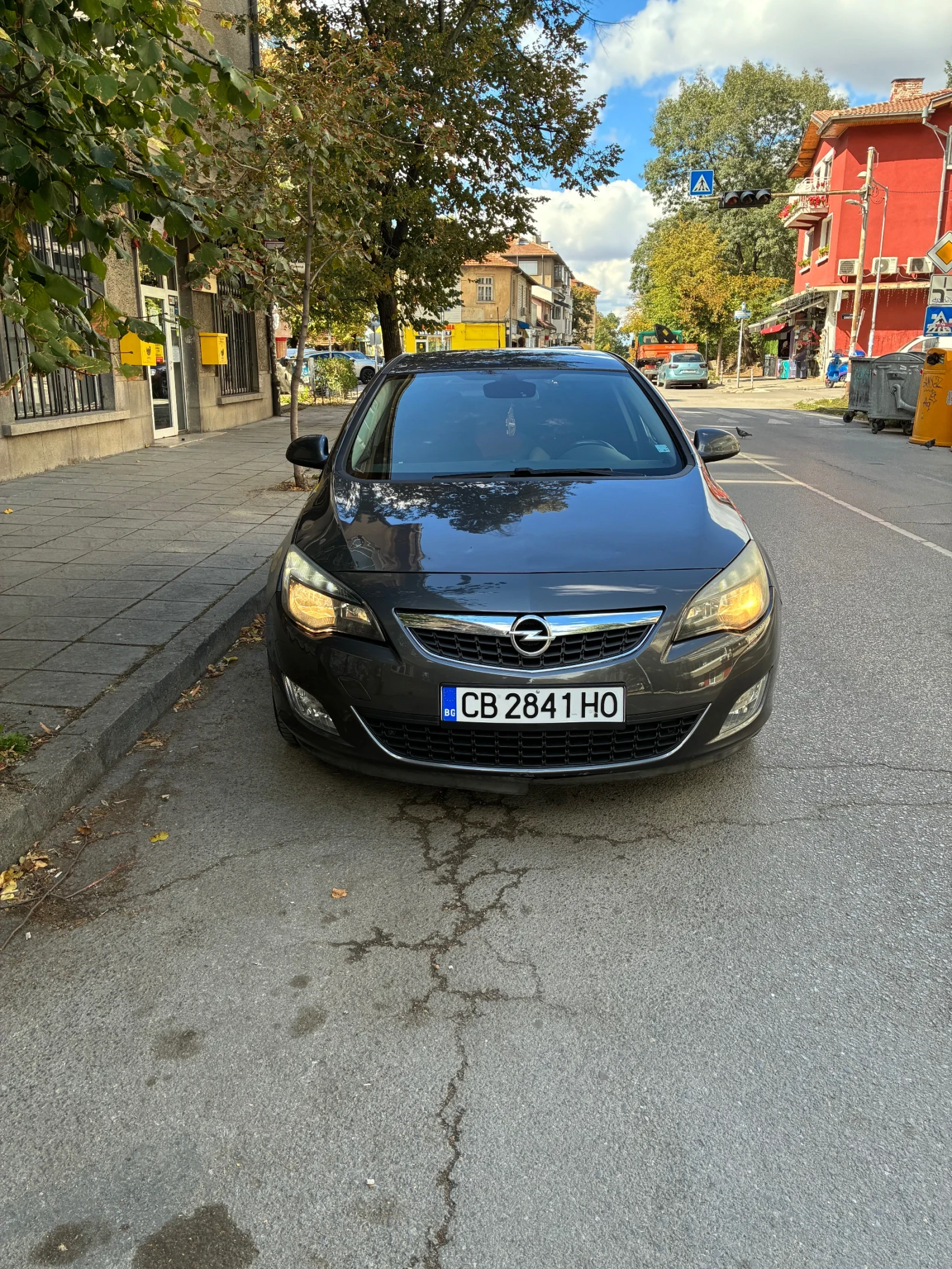 Opel Astra J, снимка 9 - Автомобили и джипове - 56244087