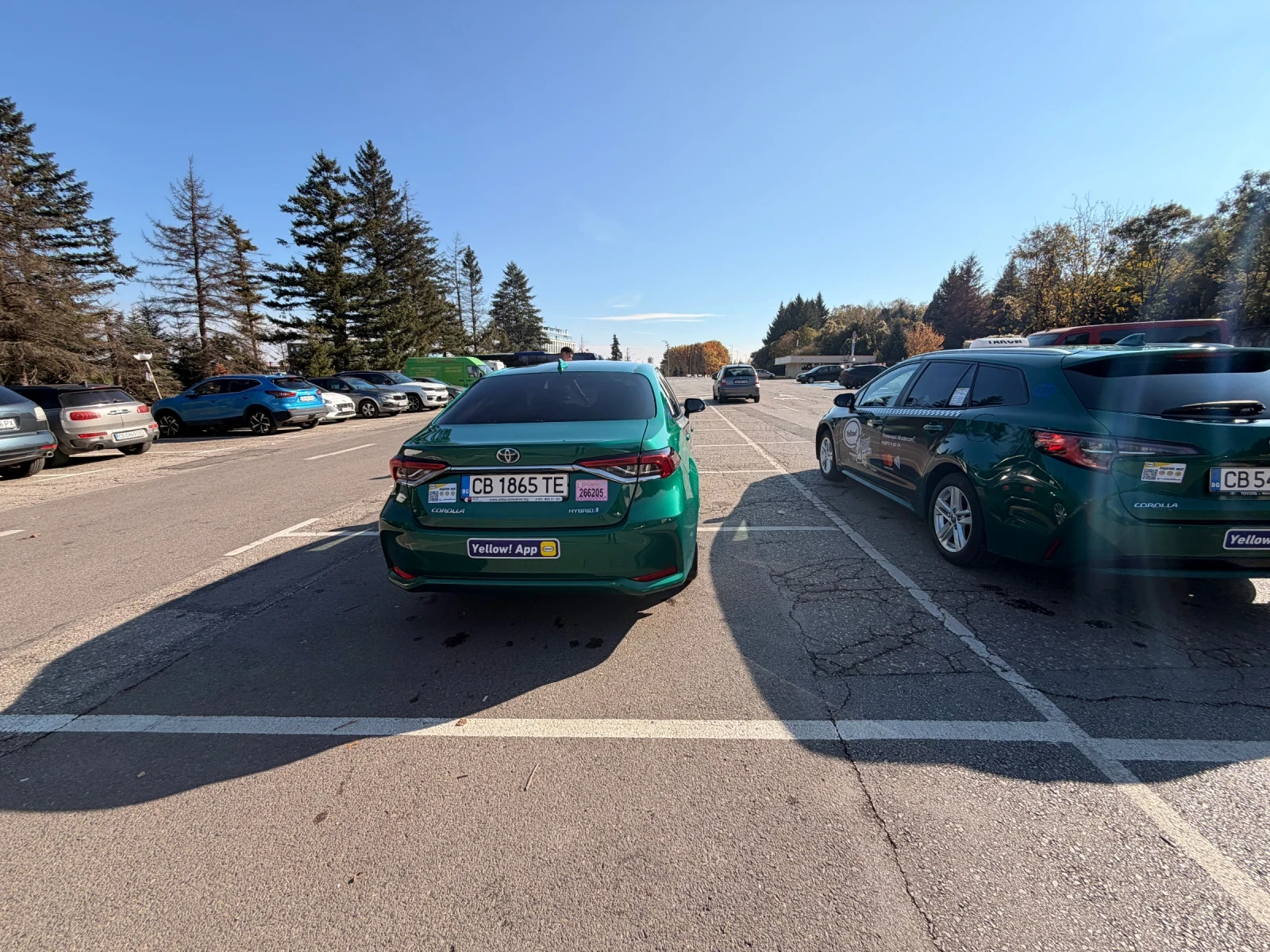 Toyota Corolla 1.8 hybrid ��� | Mobile.bg � ����������� 4