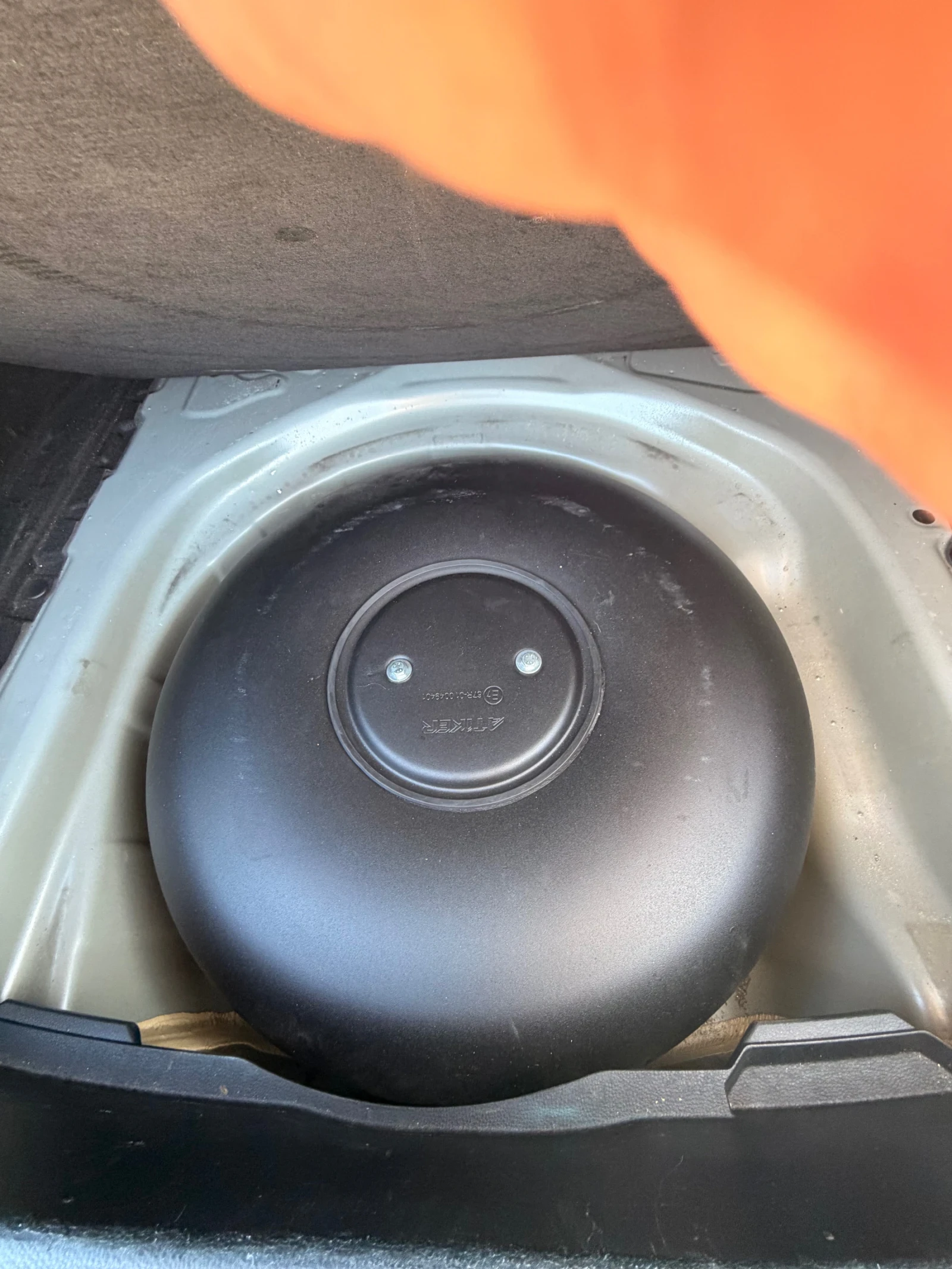 Toyota Corolla 1.8 hybrid ��� | Mobile.bg � ����������� 9
