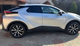 Toyota C-HR 2.0 Hybrid | Dynamic | 197HP | 2024г | ГАРАНЦИЯ, снимка 3