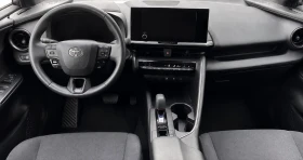 Toyota C-HR 2.0 Hybrid | Dynamic | 197HP | 2024г | ГАРАНЦИЯ, снимка 6