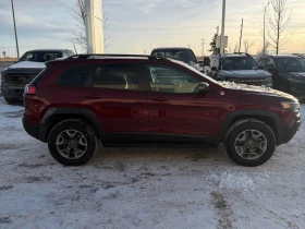 Jeep Cherokee * Trailhawk * CARFAX * БЕЗ ПЪРВОНАЧАЛНА ВНОСКА, снимка 3