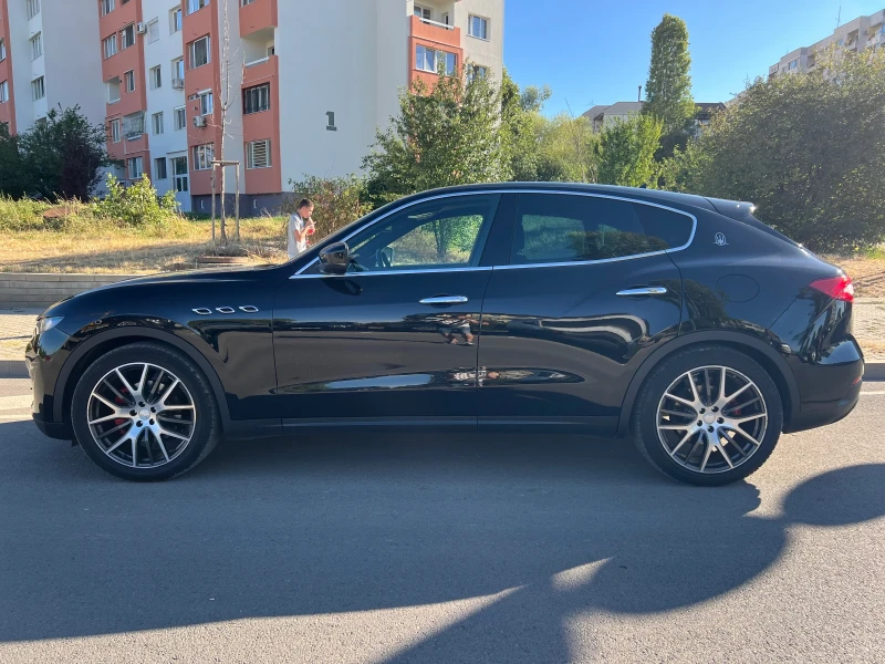 Maserati Levante, снимка 3 - Автомобили и джипове - 46845206